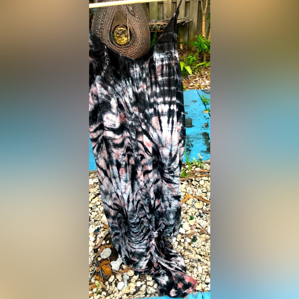 Raviya  XL women’s maxi spaghetti strap low back, tie-dye cover-up dress